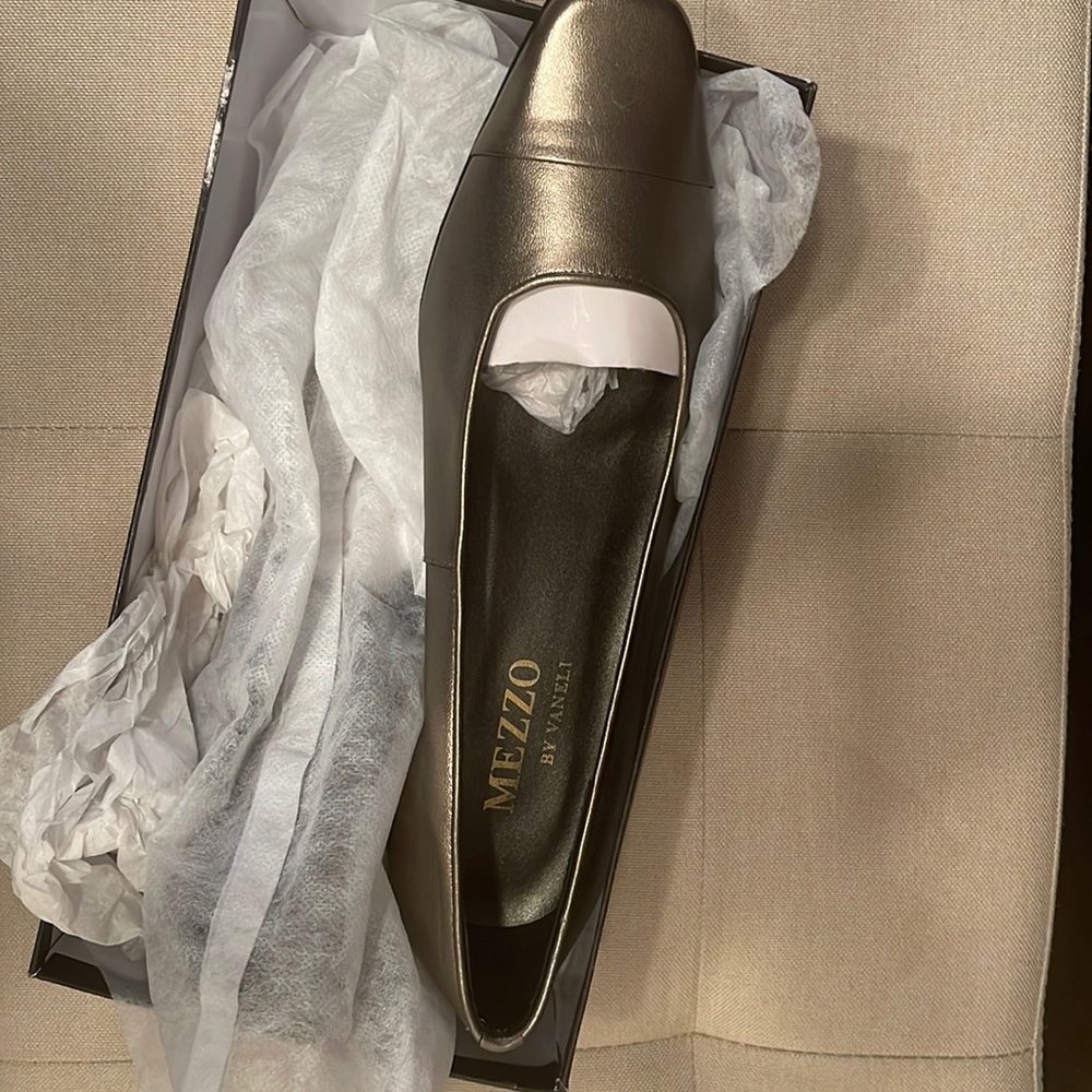 Vaneli Women Rickie Leather Cap Toe Classic Pumps, PEWTER Size 9.5 ww